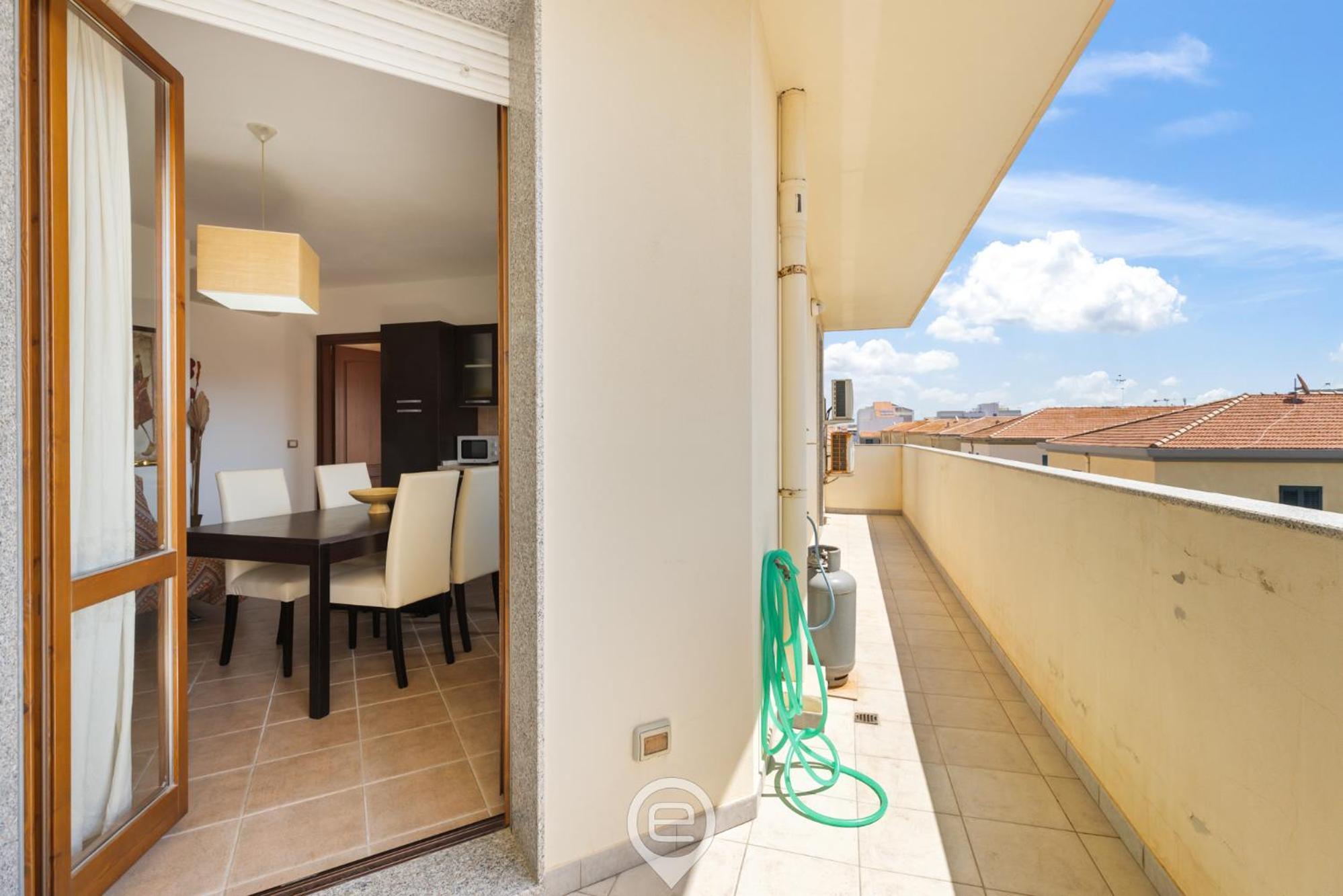 Antonella'S Apartment Alghero Bagian luar foto